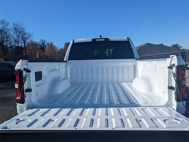 2025 Ram 1500 Big Horn 4x4 Crew Cab 57 Box 34