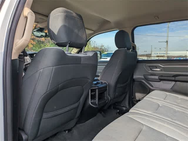 2020 Ram 1500 Big Horn 4x4 Crew Cab 57 Box 18