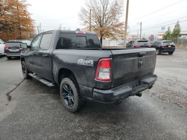 2022 Ram 1500 Big Horn 4x4 Crew Cab 57 Box 3