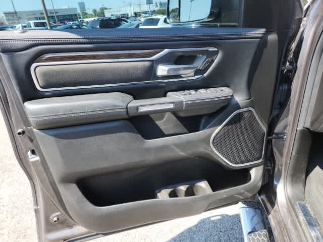 2019 Ram 1500 Laramie 4x4 Crew Cab 64 Box 15