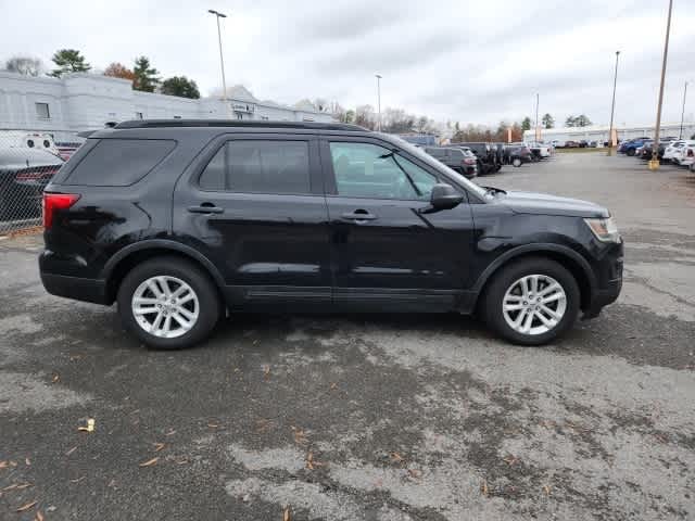 2017 Ford Explorer Base 6