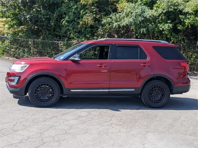 2017 Ford Explorer XLT 3