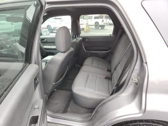 2010 Ford Escape XLT 24