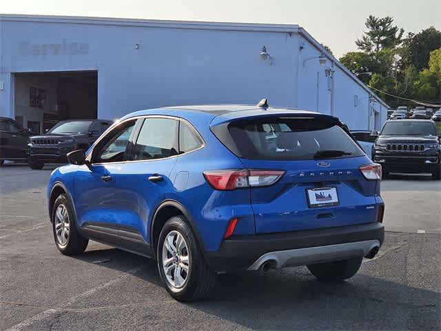 2020 Ford Escape S 4