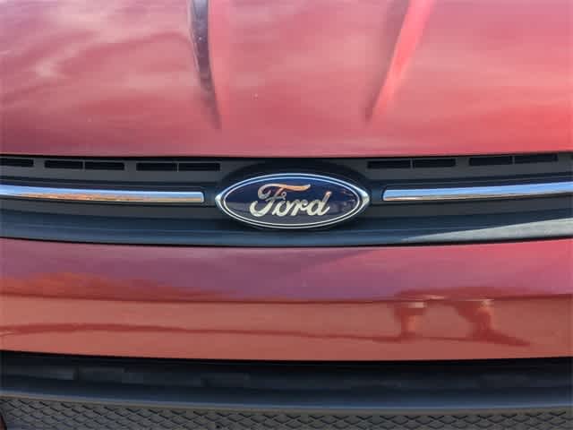 2016 Ford Escape SE 11