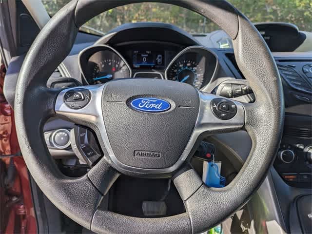 2016 Ford Escape SE 23