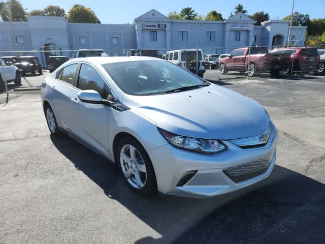 2017 Chevrolet Volt LT 7