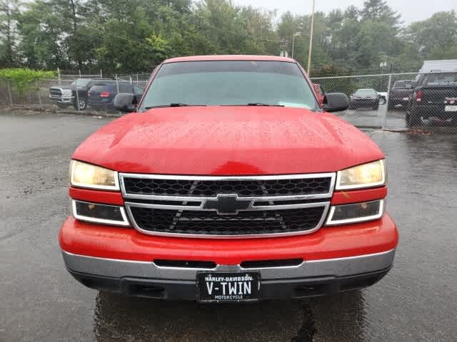 2006 Chevrolet Silverado 1500 LT1 Ext Cab 143.5 WB 2WD 9