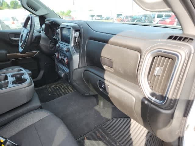 2019 Chevrolet Silverado 1500 LT 4WD Crew Cab 147 16