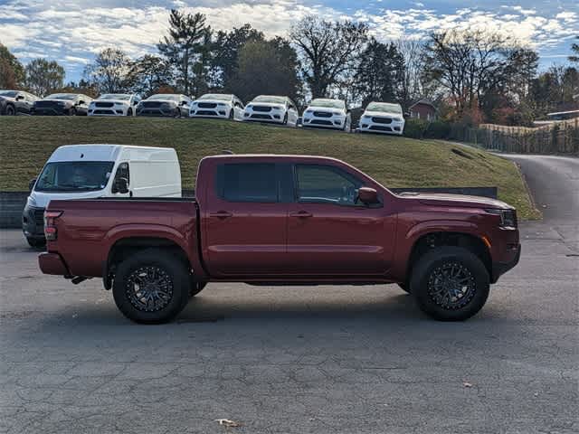 2023 Nissan Frontier SV Crew Cab 4x4 Auto 7