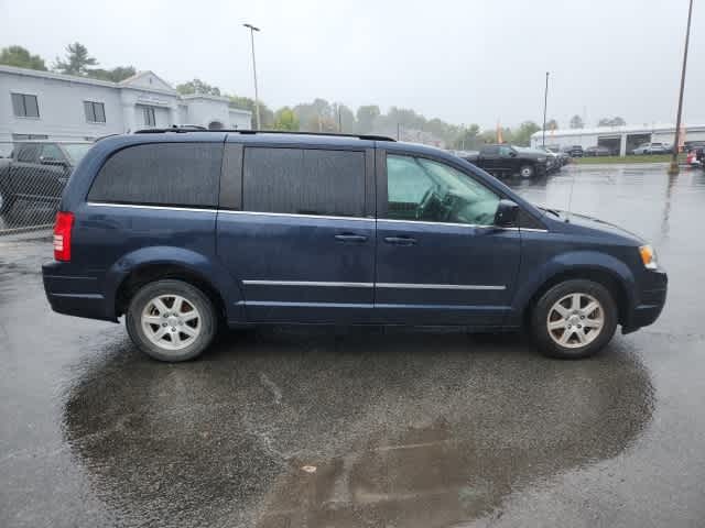 2009 Chrysler Town & Country Touring 6