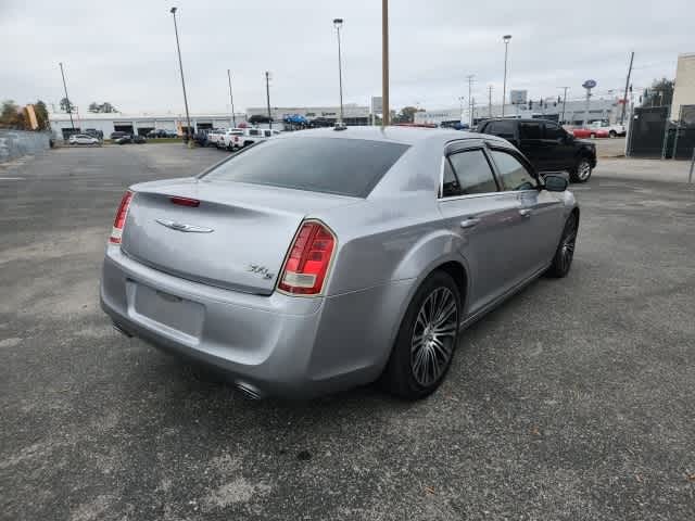 2013 Chrysler 300 300S 5