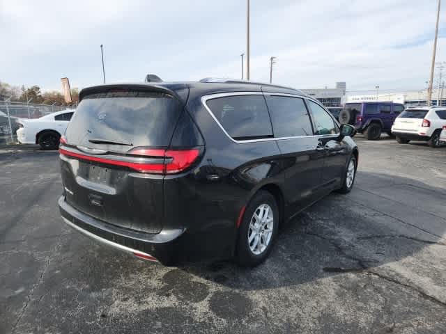 2021 Chrysler Pacifica Touring L 5