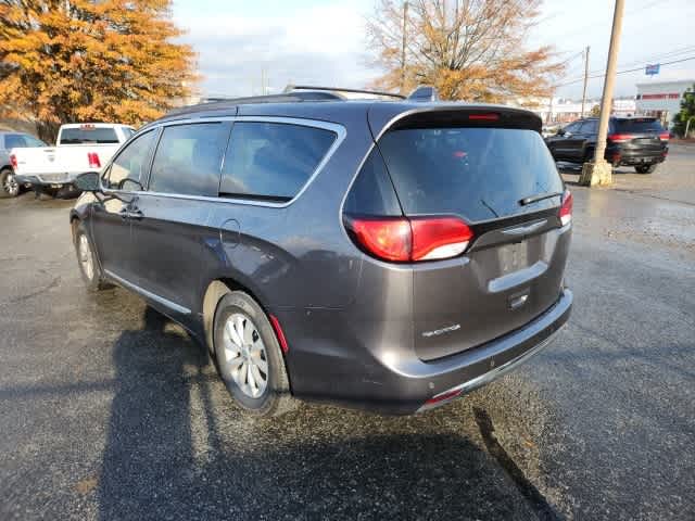 2017 Chrysler Pacifica TOURING L 3