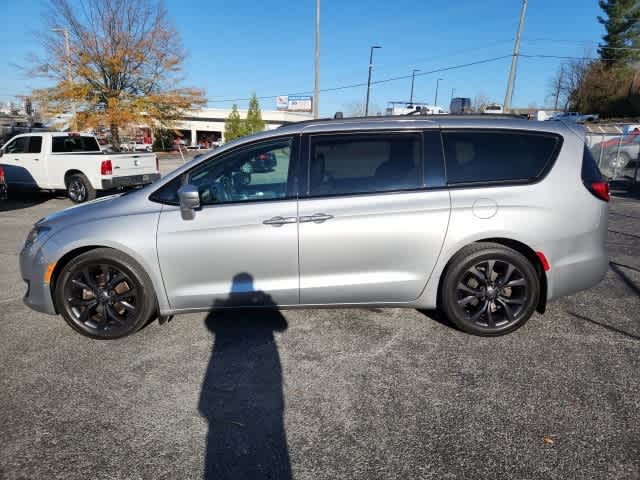 2018 Chrysler Pacifica Limited 2