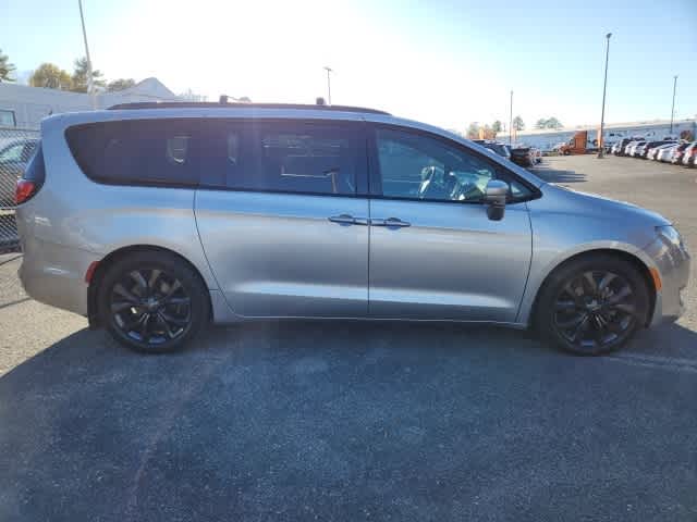 2018 Chrysler Pacifica Limited 6