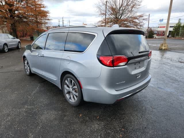 2020 Chrysler Pacifica Limited 3