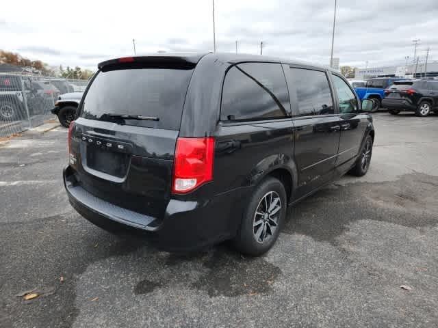 2017 Dodge Grand Caravan SE Plus 5