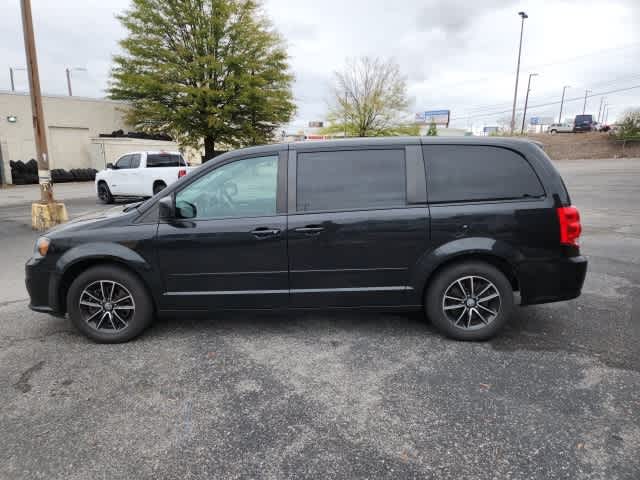 2017 Dodge Grand Caravan SE Plus 2