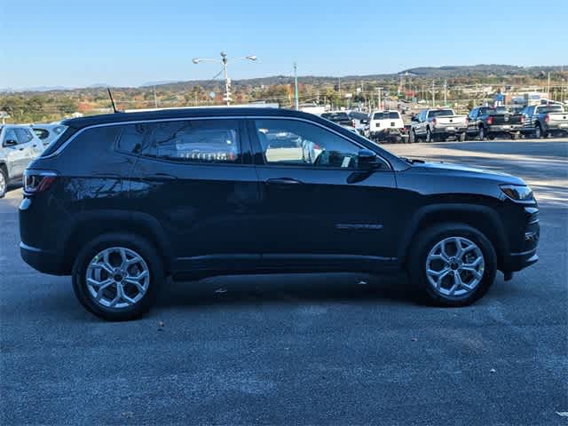 2025 Jeep Compass Sport 7