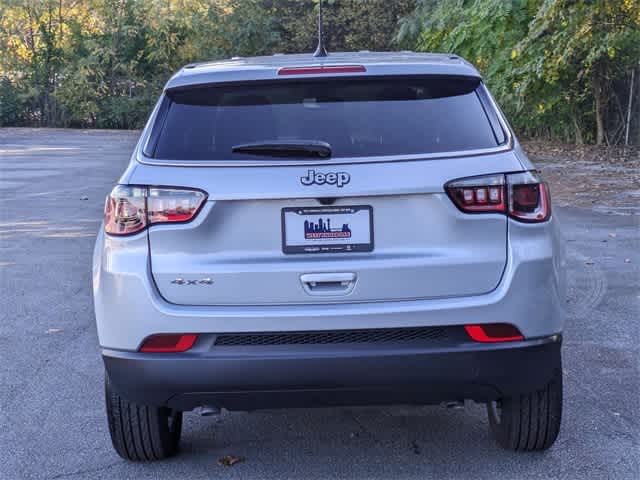 2025 Jeep Compass Sport 5