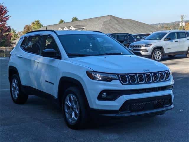 2025 Jeep Compass Latitude 8