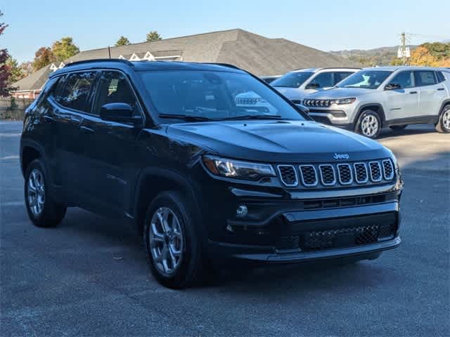 2025 Jeep Compass Latitude 8