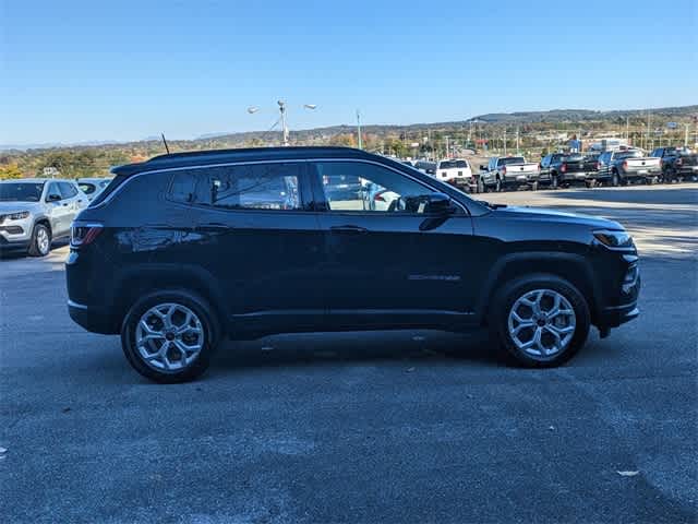 2025 Jeep Compass Latitude 7