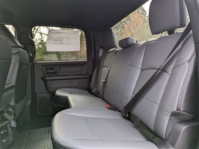 2024 Ram 3500 Tradesman 4x4 Crew Cab 8 Box 19