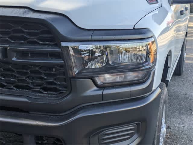 2024 Ram 2500 Tradesman 4x4 Crew Cab 64 Box 10