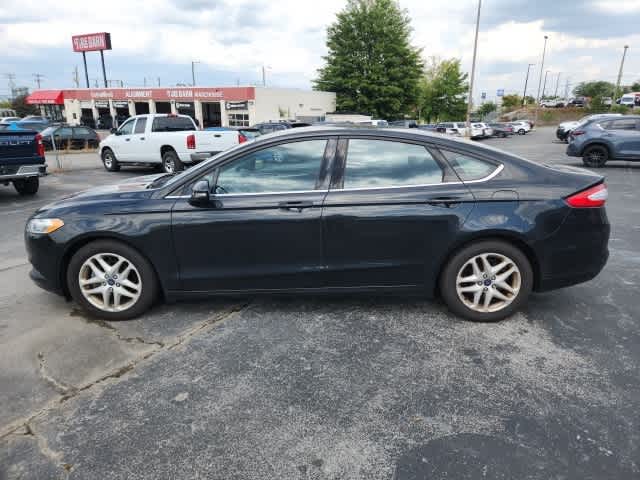 2015 Ford Fusion SE 2