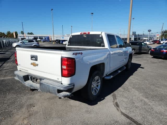 2017 Chevrolet Silverado 1500 LT 4WD Crew Cab 143.5 5