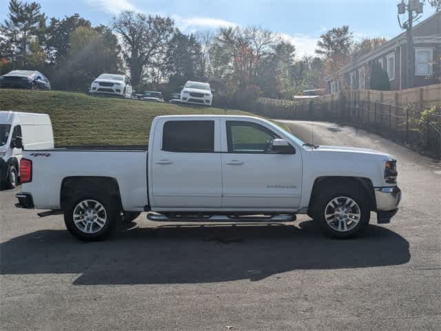 2017 Chevrolet Silverado 1500 LT 4WD Crew Cab 143.5 7