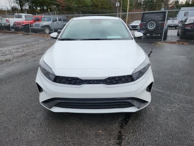 2023 Kia Forte LXS 8