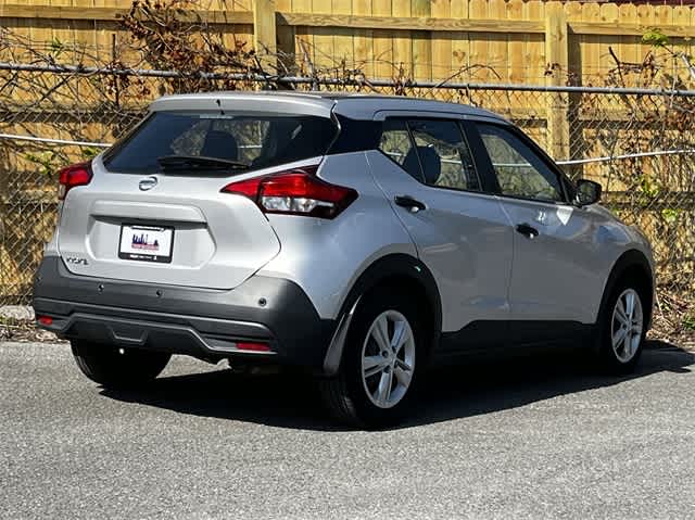 2020 Nissan Kicks S 6