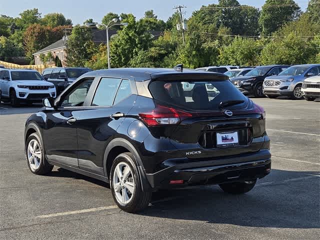 2022 Nissan Kicks S 4