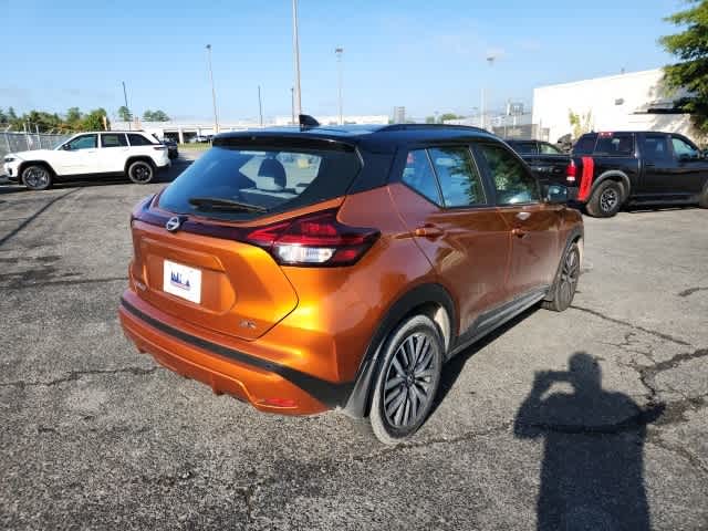 2023 Nissan Kicks SR 5