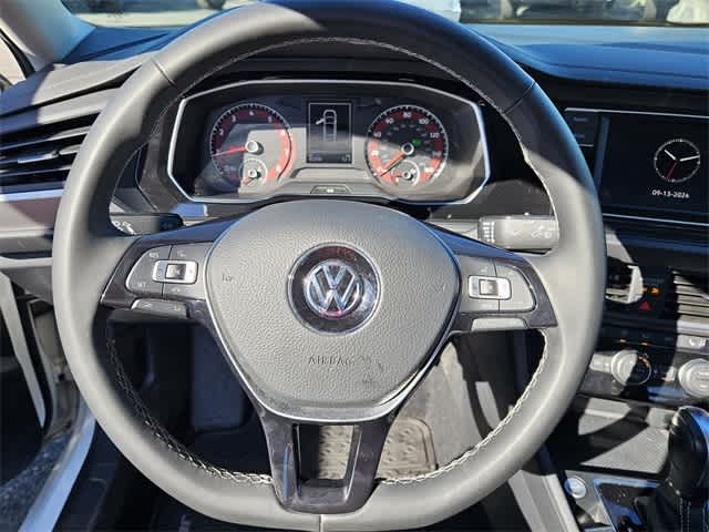 2021 Volkswagen Jetta SE 18