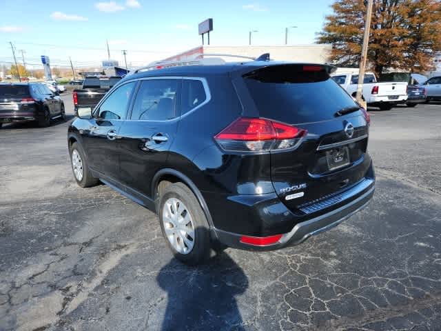 2017 Nissan Rogue S 3