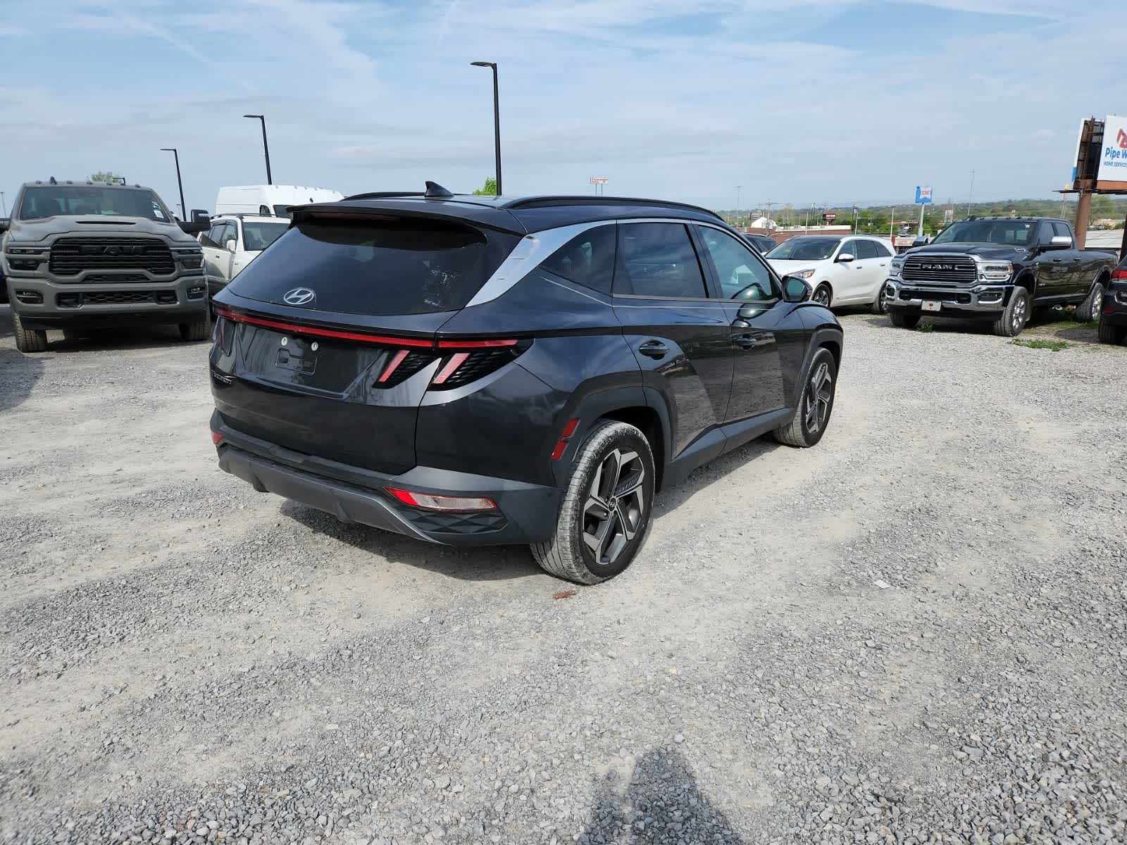 View vehicle photo 5