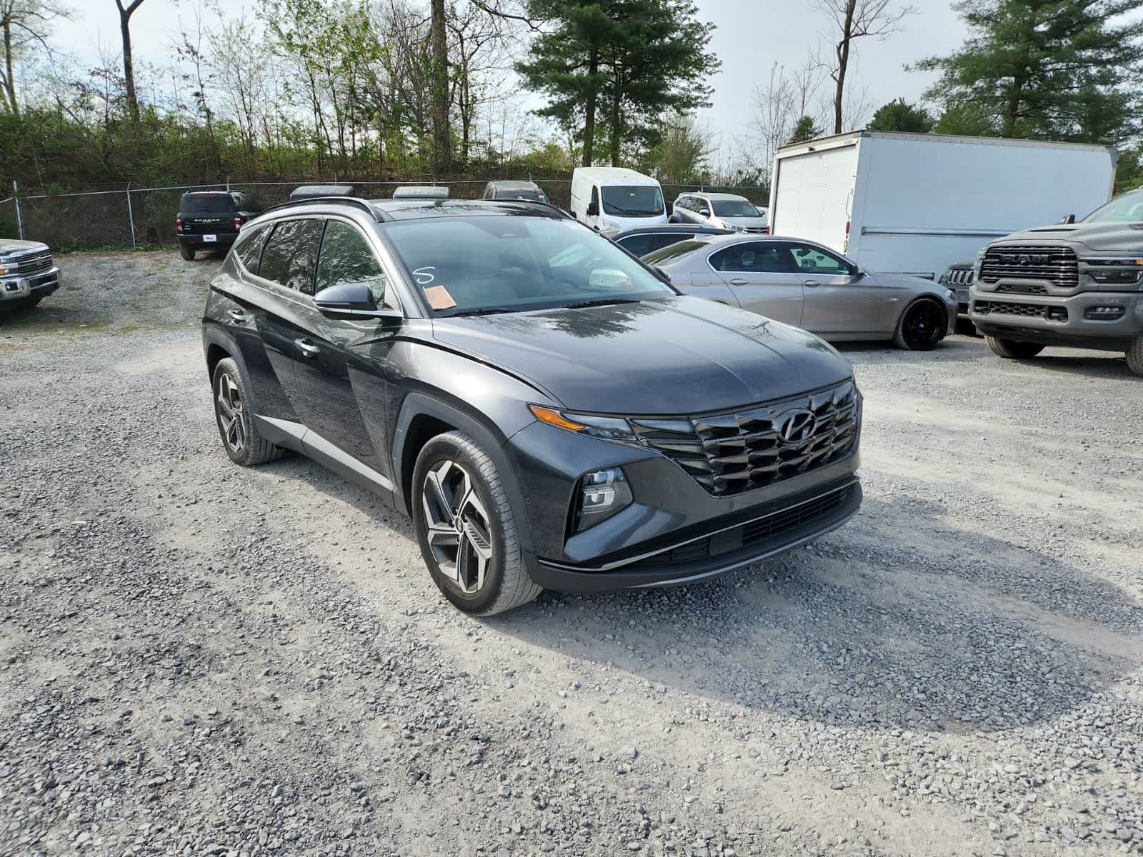 View vehicle photo 7