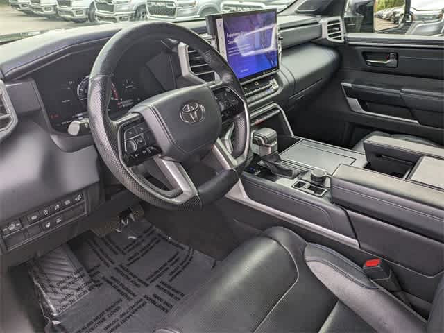 2022 Toyota Tundra Platinum CrewMax 5.5 Bed 3