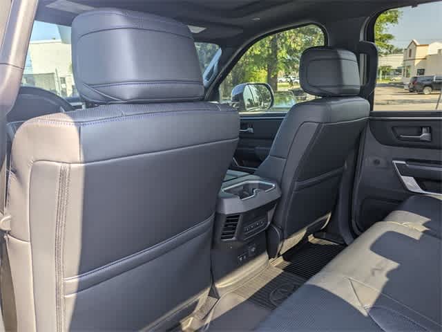 2024 Toyota Tundra Platinum Hybrid CrewMax 5.5 Bed 18