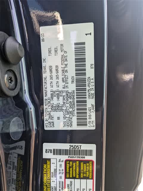 2024 Toyota Tundra Platinum Hybrid CrewMax 5.5 Bed 34