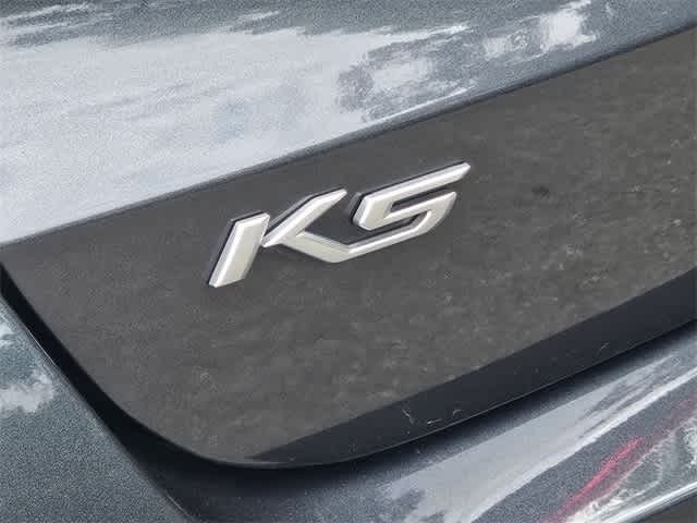 2022 Kia K5 LXS 12