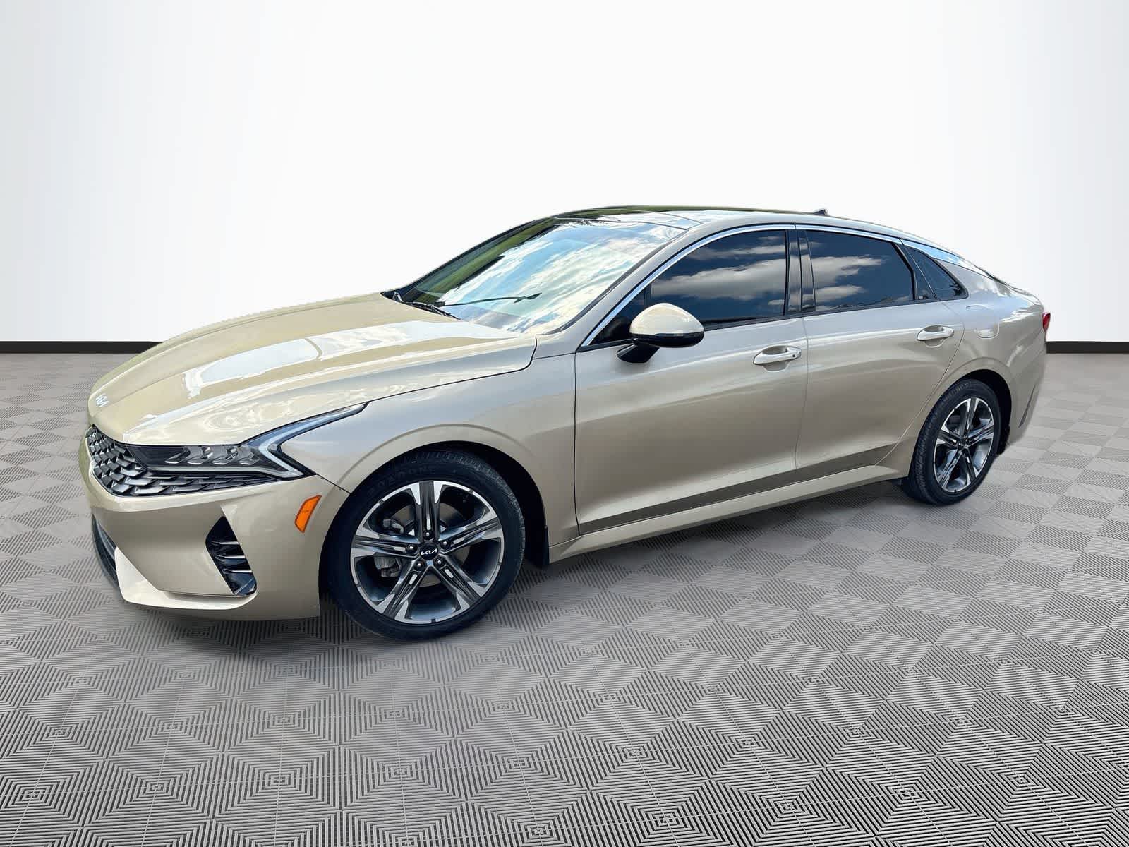 2022 Kia K5