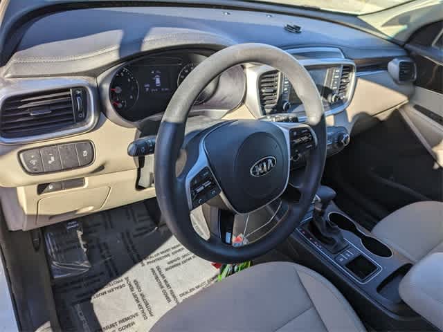 2020 Kia Sorento LX 2