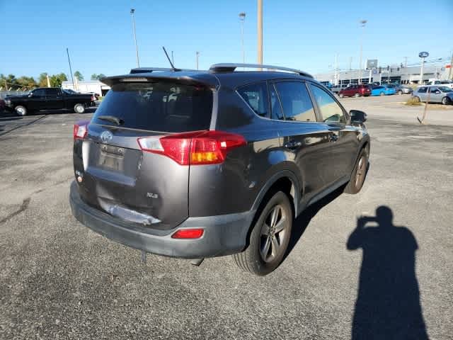 2015 Toyota RAV4 XLE 5