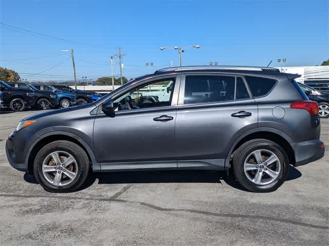 2015 Toyota RAV4 XLE 3