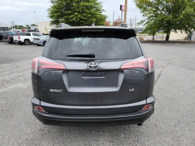 2017 Toyota RAV4 LE 4